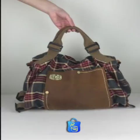video of a dual use messenger bag