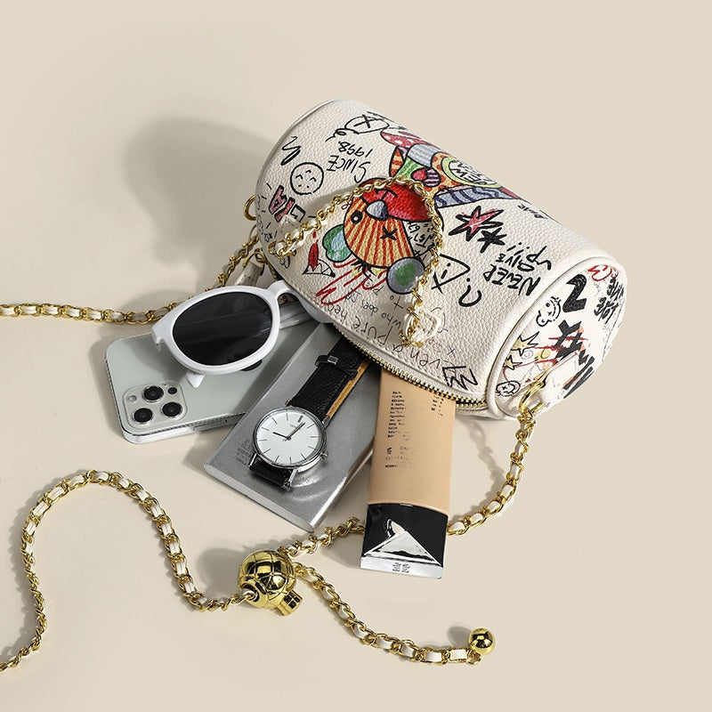 Graffiti Bear Lady Chain Shoulder Bags Simple Women's Fashion Designer  Handbags